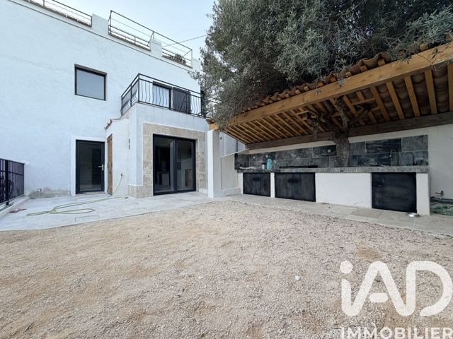 Vente  Appartement F2  de 31 m² à Bandol 269 000 euros Réf: SFN-1972062