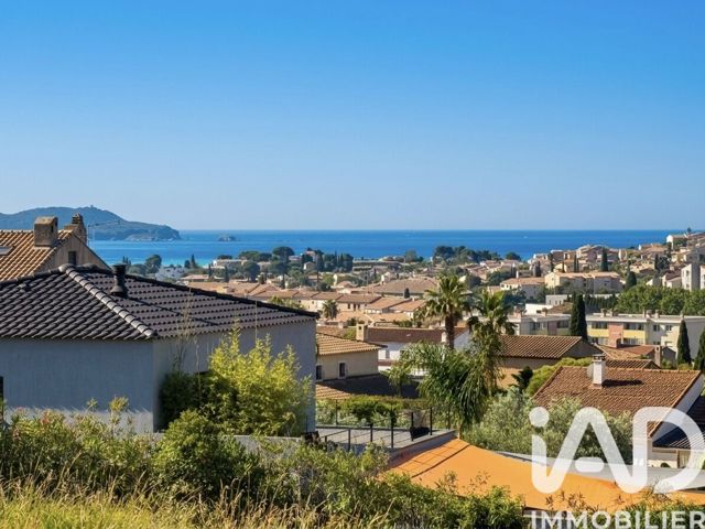 Vente  Terrain de 713 m² à Carqueiranne 725 000 euros Réf: SFN-1972789