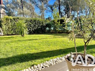 Vente  Appartement T3  de 70 m² à Saint Raphaël 476 000 euros