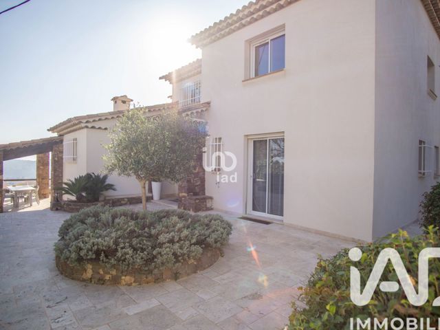 Vente  Maison de 315 m² à Draguignan 899 000 euros Réf: SFN-2023267