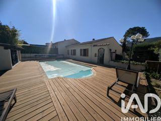 Vente  Maison de 80 m² à La Môle 450 000 euros