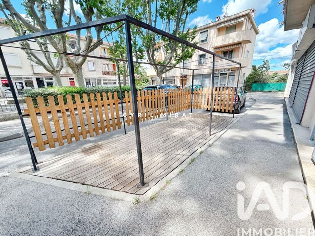 Vente  Local commercial de 58 m² à La Seyne 97 500 euros Réf: SFN-2025429