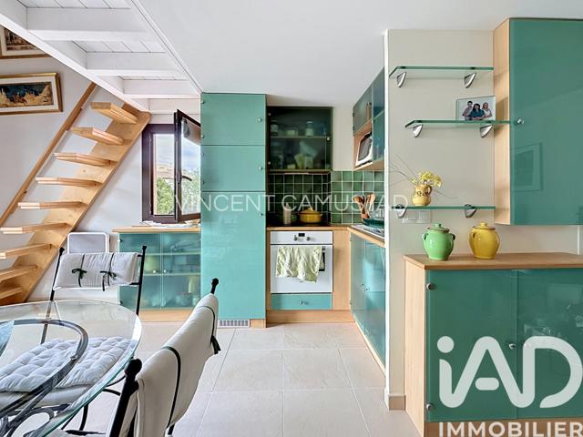 Vente  Appartement F3  de 56 m² à Six-Fours 435 000 euros Réf: SFN-2025324