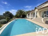 Vente  Maison de 149 m² à La Londe les Maures 939 000 euros