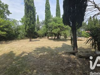 Vente  Terrain de 720 m² à Plan d'Aups Sainte Baume 147 000 euros