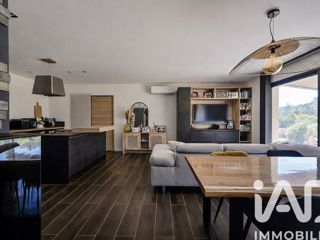 Vente  Maison de 110 m² à Plan d'Aups Sainte Baume 464 000 euros