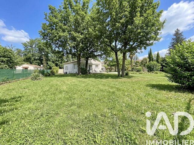 Vente  Maison de 125 m² à Montauroux 430 000 euros Réf: SFN-2027003
