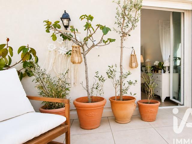 Vente  Appartement T3  de 85 m² à Toulon 620 000 euros Réf: SFN-2032928