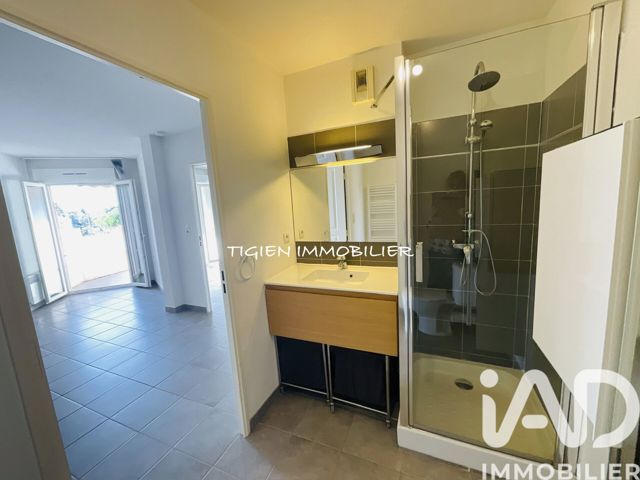 Vente  Appartement F2  de 41 m² à La Seyne 170 000 euros Réf: SFN-1960158
