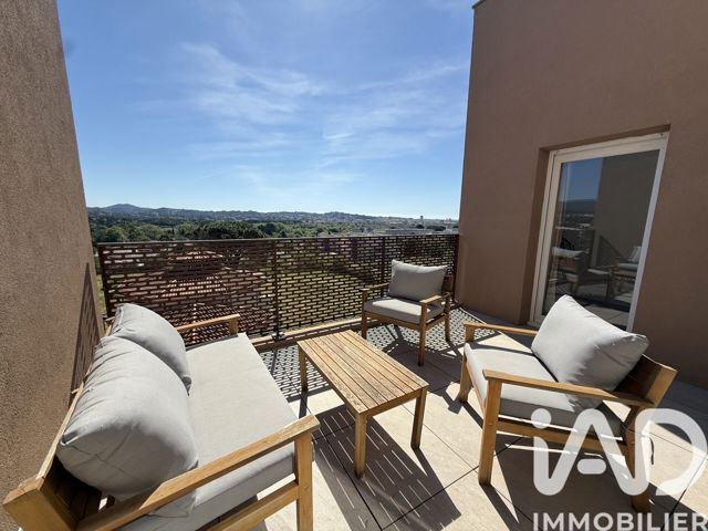 Vente  Appartement T4  de 82 m² à Fréjus 519 000 euros Réf: SFN-1964602
