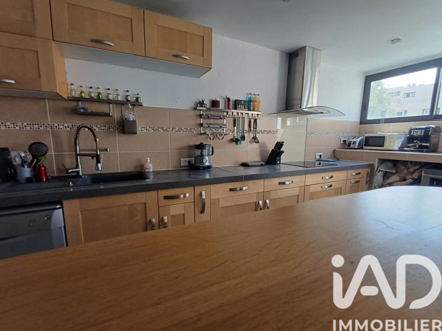 Vente  Appartement F3  de 66 m² à La Valette du Var 177 000 euros Réf: SFN-2025512