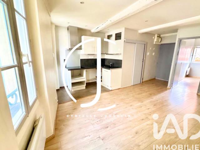 Vente  Appartement T2  de 31 m² à La Valette du Var 99 000 euros Réf: SFN-2030621