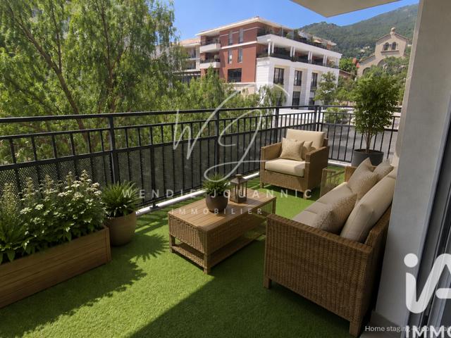 Vente  Appartement T2  de 39 m² à Toulon 173 000 euros Réf: SFN-2034894