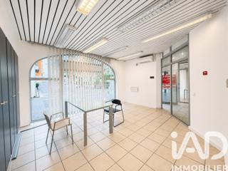 Vente  Local commercial de 70 m² à Toulon 149 960 euros