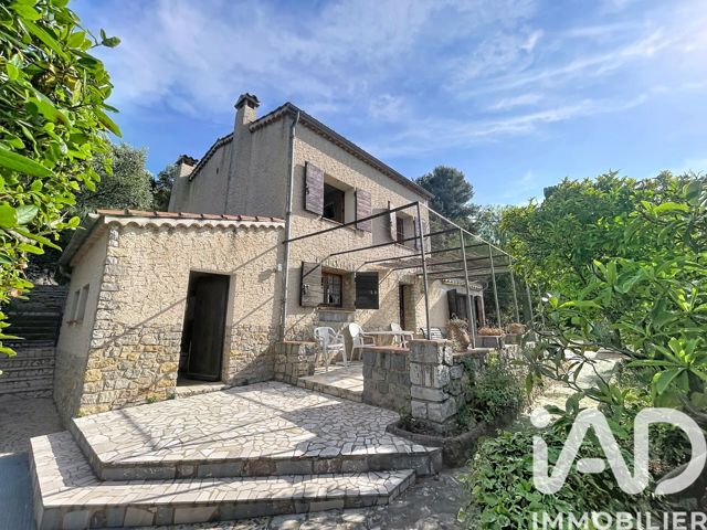 Vente  Maison de 130 m² à La Valette du Var 750 000 euros Réf: SFN-2002065