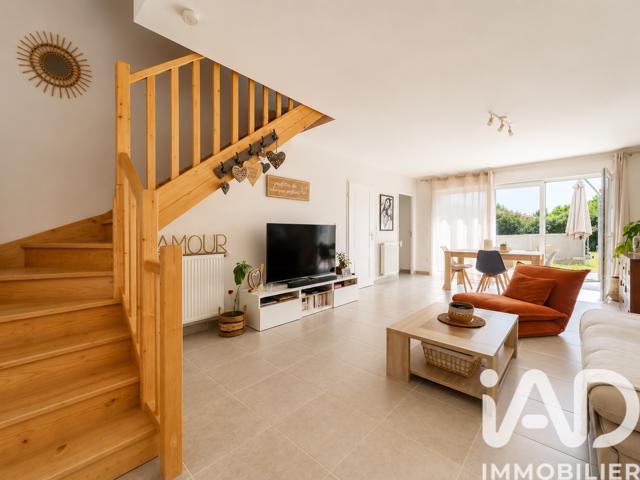 Vente  Maison de 84 m² à Vidauban 304 000 euros Réf: SFN-2007032