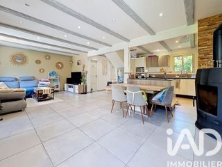 Vente  Appartement T3  de 103 m² à La Seyne 299 000 euros
