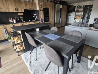 Vente  Appartement T3  de 71 m² à Saint Raphaël 389 000 euros Réf: SFN-2042974