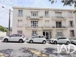 Vente  Local commercial de 58 m² à Toulon 169 000 euros