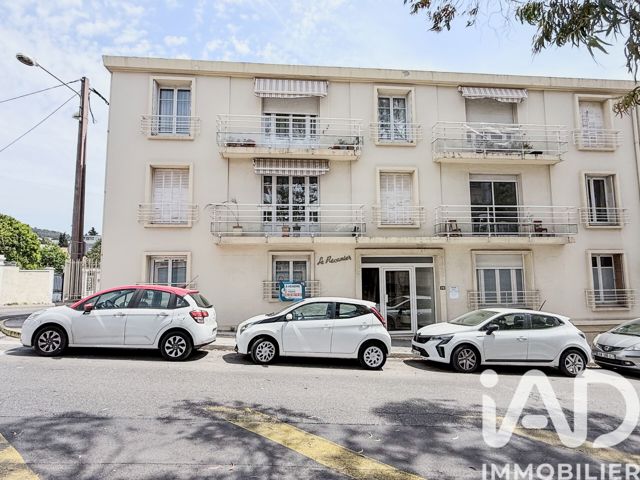 Vente  Local commercial de 58 m² à Toulon 169 000 euros Réf: SFN-2039709
