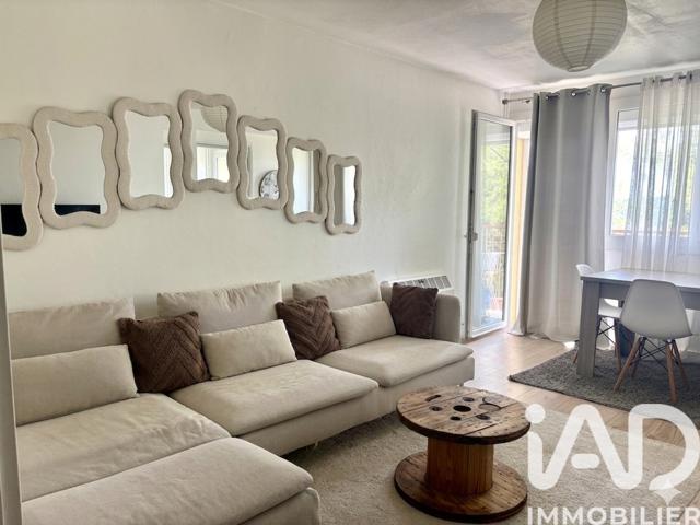 Vente  Appartement T4  de 65 m² à Draguignan 125 000 euros Réf: SFN-2037472