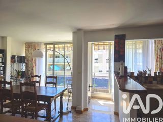 Vente  Appartement T4  de 93 m² à Hyères 344 000 euros