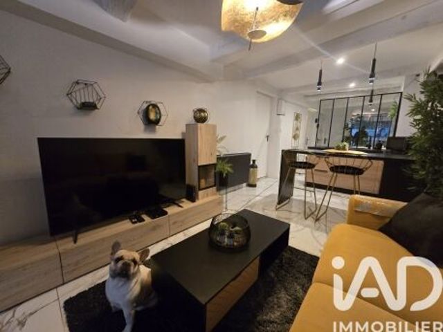 Vente  Appartement T2  de 45 m² à Pignans 159 000 euros Réf: SFN-2015608