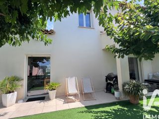 Vente  Maison de 146 m² à Bormes les Mimosas 949 000 euros Réf: SFN-2040194