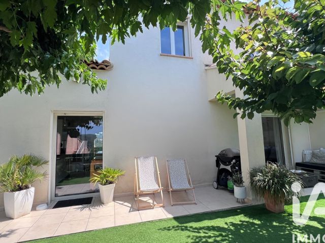 Vente  Maison de 146 m² à Bormes les Mimosas 949 000 euros Réf: SFN-2040194