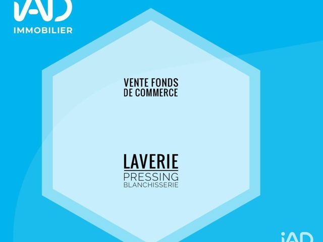 Vente  Local commercial de 60 m² à La Londe les Maures 176 000 euros Réf: SFN-2043362