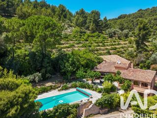 Vente  Maison de 215 m² à Bandol 1 045 000 euros