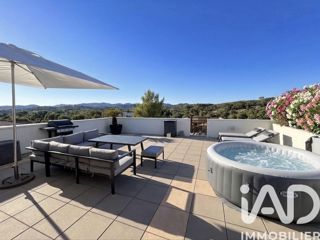 Vente  Appartement F3  de 66 m² à Fréjus 445 000 euros