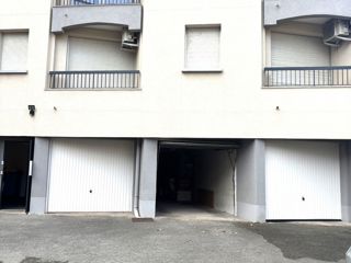 Vente  Local commercial de 65 m² à Saint Raphaël 119 990 euros