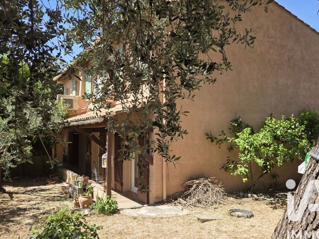 Vente  Maison de 150 m² à La Crau 443 000 euros Réf: SFN-2046647
