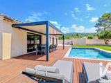 Vente  Maison de 136 m² à La Crau 832 000 euros