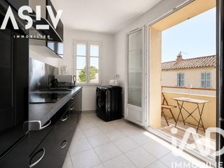 Vente  Appartement T2  de 43 m² à Toulon 124 900 euros