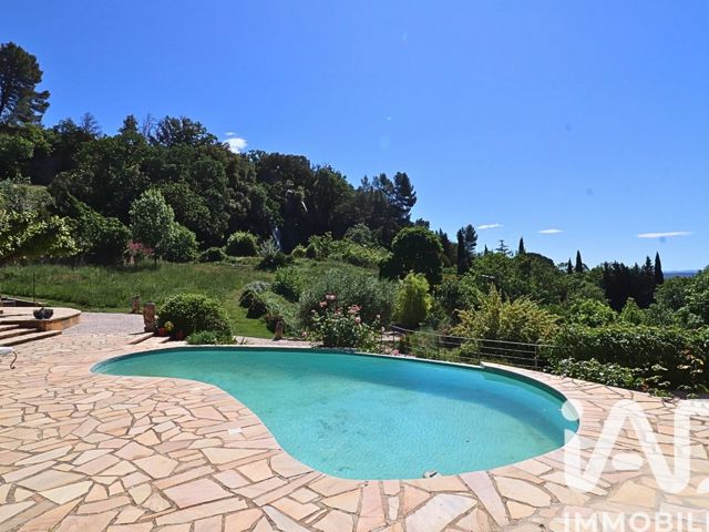 Vente  Maison de 187 m² à Cotignac 950 000 euros Réf: SFN-1895010
