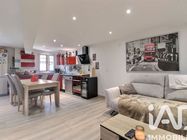 Vente  Appartement T2  de 45 m² à Seillons Source d'Argens 143 000 euros Réf: SFN-2040345