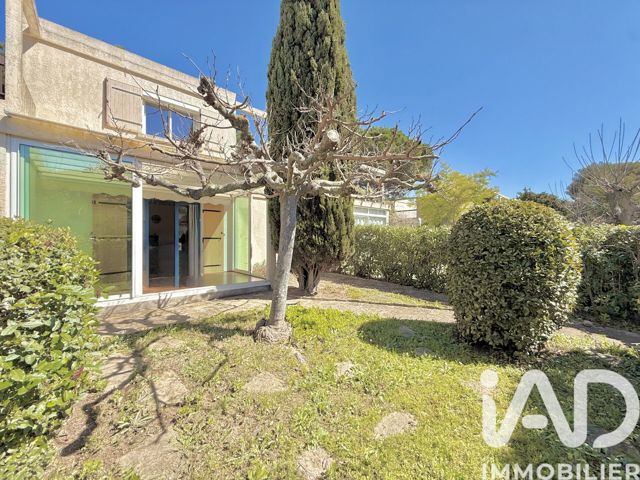 Vente  Maison de 57 m² à Six-Fours 285 000 euros Réf: SFN-1987704
