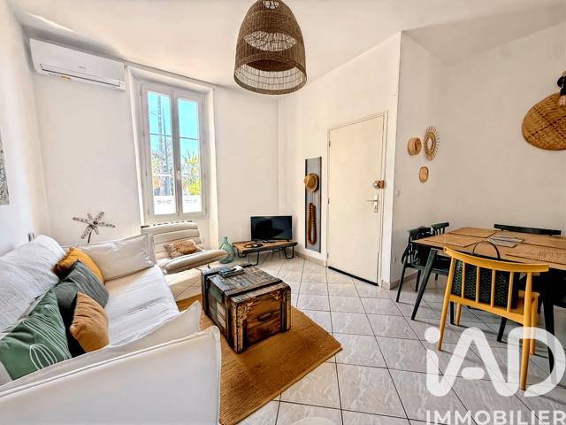 Vente  Appartement F3  de 85 m² à Hyères 330 000 euros Réf: SFN-2045239