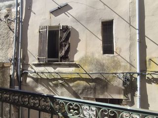 Vente  Maison de 92 m² à Brignoles 75 000 euros Réf: SFN-2050872