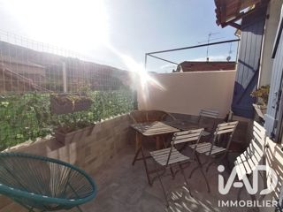 Vente  Maison de 111 m² à Solliès Pont 260 000 euros Réf: SFN-2052515