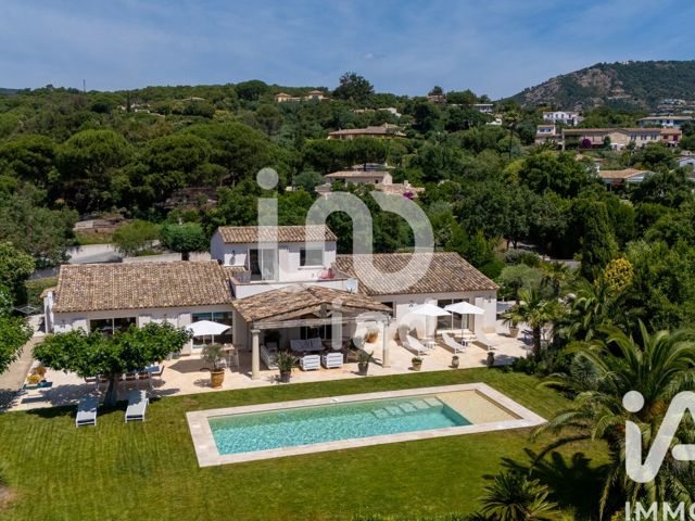 Vente  Maison de 255 m² à Grimaud 2 480 000 euros Réf: SFN-2038934