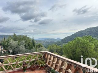 Vente  Maison de 180 m² à Bargemon 338 000 euros