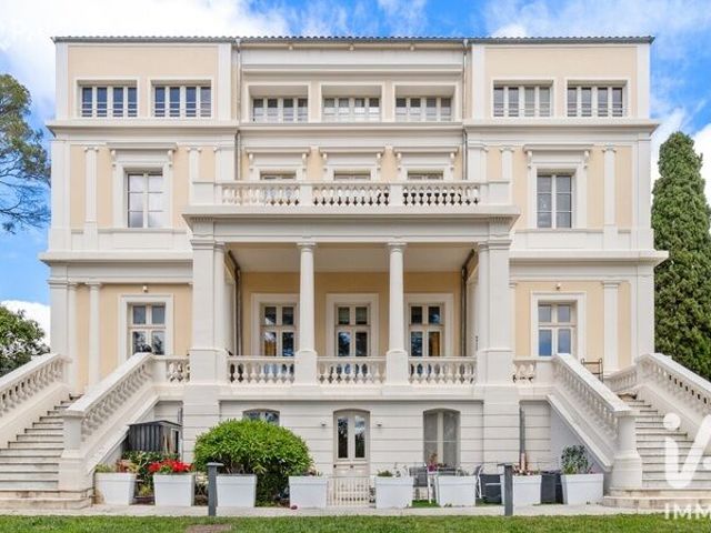 Vente  Appartement T3  de 78 m² à Saint Raphaël 375 000 euros Réf: SFN-2013633