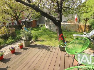 Vente  Maison de 196 m² à La Roquebrussanne 349 000 euros Réf: SFN-2059103