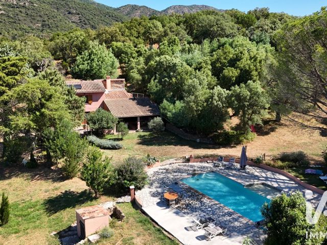 Vente  Maison de 248 m² à Bormes les Mimosas 1 849 000 euros Réf: SFN-2058471