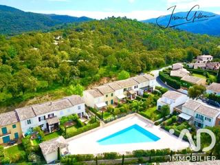 Vente  Appartement F3  de 51 m² à La Môle 259 000 euros Réf: SFN-2063163