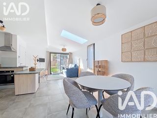 Vente  Appartement T2  de 51 m² à Saint Raphaël 299 000 euros