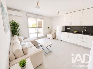 Vente  Appartement T2  de 40 m² à La Seyne 171 000 euros